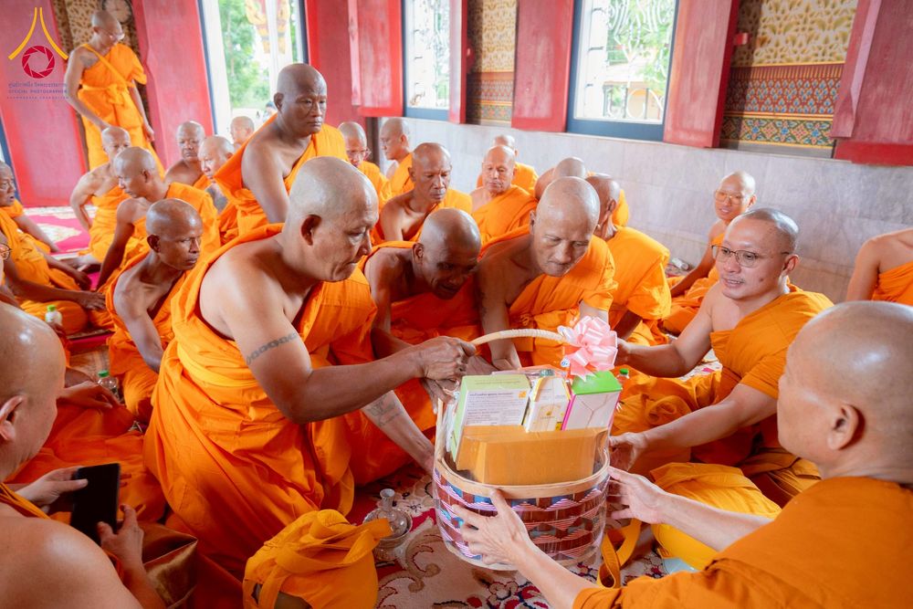 ภาพ No.278331:วันศุกร์ที่ 5 ธันวาคม พ.ศ. 2568 (วันพ่อแห่งชาติ) พิธีบรรพชาอุปสมบทหมู่ธรรมทายาท จำนวน 16 รูป โครงการบรรพชาอุปสมบทหมู่ รุ่นบูชาธรรมมหาปูชนียาจารย์ ประจำปี 2568  ณ ศูนย์ปฏิบัติธรรมและอบรมเยาวชนพระนครศรีอยุธยา จ.พระนครศรีอยุธยา