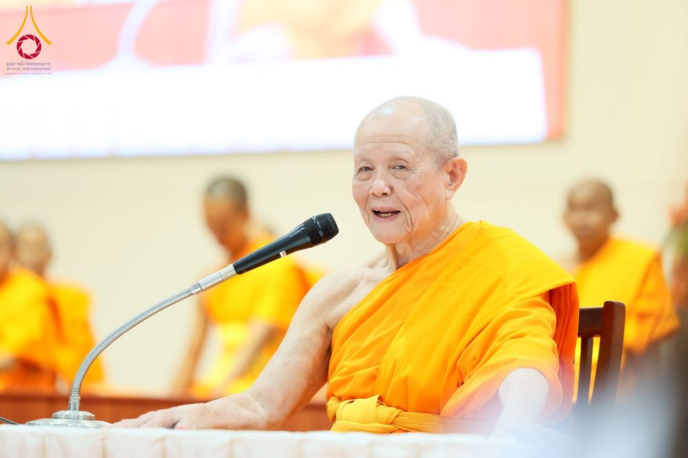 ภาพ No.255120:วันที่ 15 ตุลาคม พ.ศ. 2568 พิธีทอดกฐินสามัคคีประจำปี 2568 บูชาธรรม 81 ปี หลวงพ่อธัมมชโย ณ ศูนย์อบรมเยาวชนกาญจนบุรี