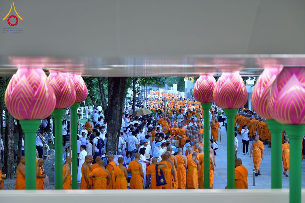 ภาพ No.233233:วันที่ 11 กรกฏาคม พ.ศ. 2568 พิธีอธิษฐานพรรษา ของคณะสงฆ์ ณ โบสถ์พระไตรปิฎก วัดพระธรรมกาย ต.คลองสาม อ.คลองหลวง จ.ปทุมธานี