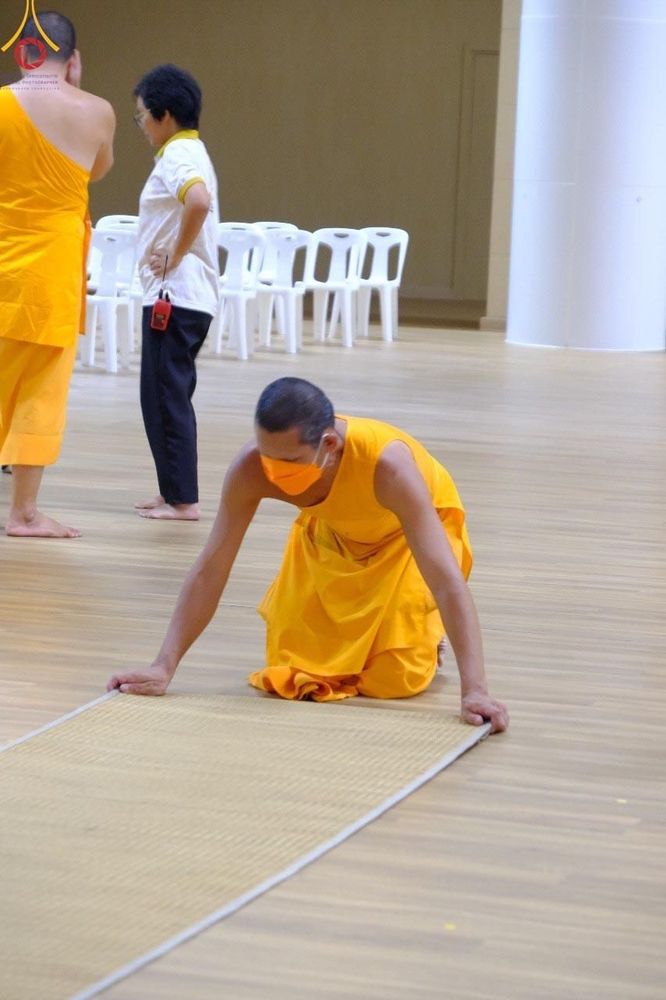 ภาพ No.61431:V.36 ทุ่มเทเพื่อพ่อ 80 ปี ภาพการเตรียมงานของหน่วยงานต่างๆ เพื่อพิธีฉลองอายุวัฒนมงคล 80 ปี หลวงพ่อธัมมชโย และรับถวายมหาสังฆทาน 10,000 กว่าวัดทั่วประเทศ ในวันคุ้มครองโลก จันทร์ที่ 22 เมษายน พ.ศ.2567