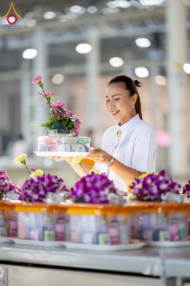 ภาพ No.277083:วันอาทิตย์ที่ 7 ธันวาคม พ.ศ. 2568 พิธีตักบาตรอาทิตย์ต้นเดือน ณ บ้านแก้วเรือนทองคุณยายฯ วัดพระธรรมกาย