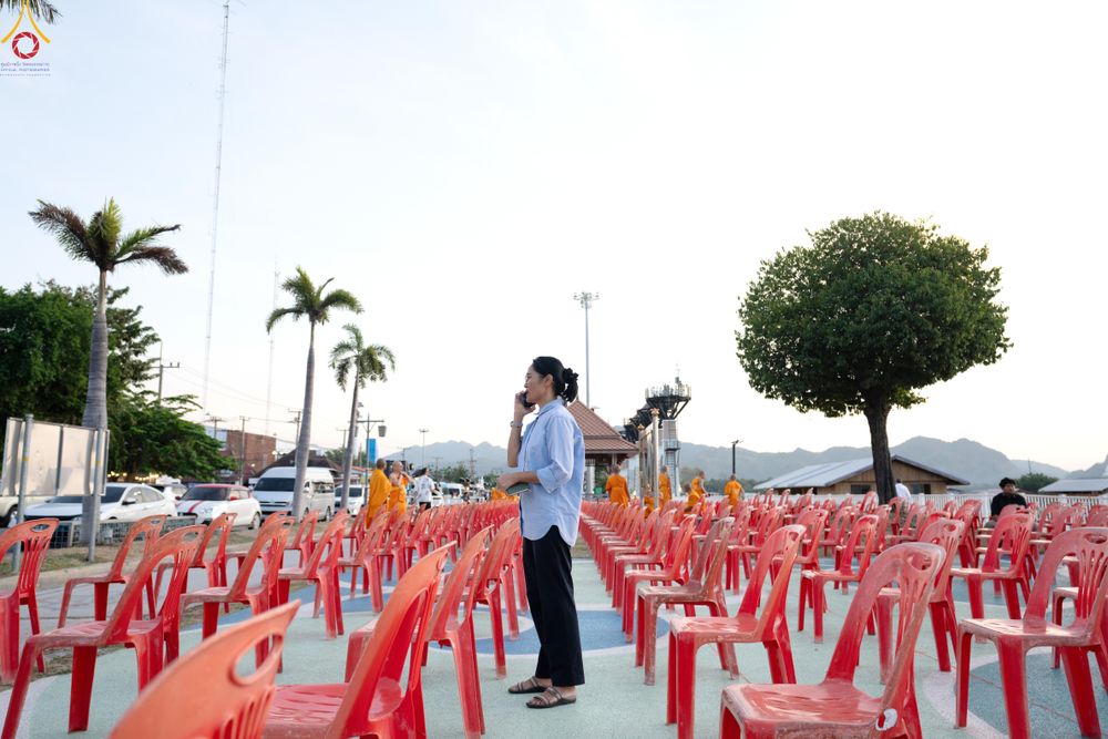 ภาพ No.282405:วันที่ 19 -20 ธันวาคม พ.ศ.2568 เบื้องหลังความสำเร็จ ของการจัดงานตักบาตร พระ 10,000 รูป Skywalk กาญจนบุรี