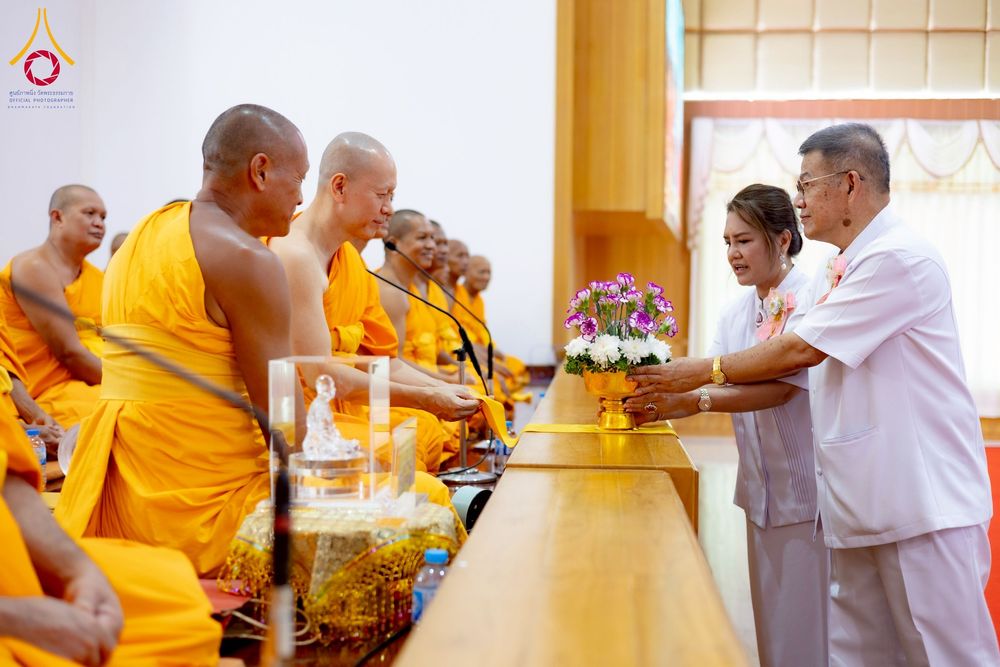 ภาพ No.252802:วันที่ 12 ตุลาคม พ.ศ. 2568 พิธีทอดกฐินครบรอบ 12 ปี เพื่อสร้างถนนธรรมวิถี ณ ศูนย์ปฏิบัติธรรมนครราชสีมา