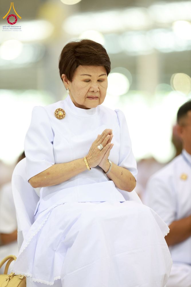 ภาพ No.258170:วันอาทิตย์ที่ 5 ตุลาคม พ.ศ. 2568 พิธีบูชาข้าวพระ ณ สภาธรรมกายสากล วัดพระธรรมกาย