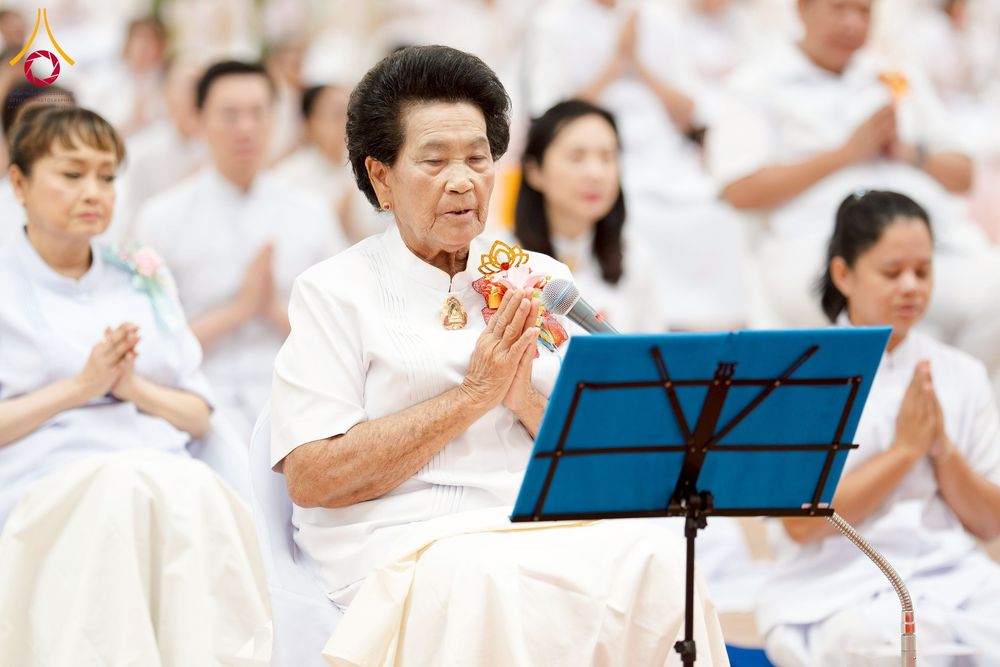 ภาพ No.272913:วันอาทิตย์ที่ 23 พฤศจิกายน พ.ศ.2568 พิธีมุทิตาสักการะ พระมหาเถระและพระเถระ ประจำปีพุทธศักราช 2568 ณ ห้องแก้วสารพัดนึก 2 สภาธรรมกายสากล  วัดพระธรรมกาย