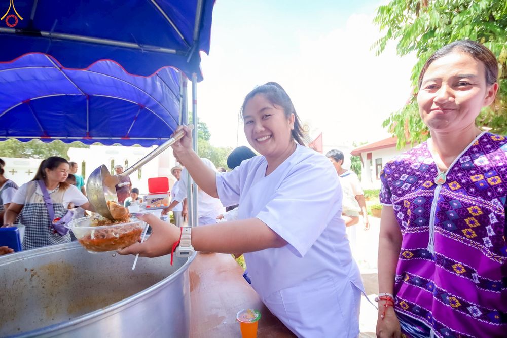 ภาพ No.260330:วันที่ 18 ตุลาคม พ.ศ. 2568 พิธีทอดกฐินสามัคคีทั่วไทย 30,000 วัด โดยคณะศิษยานุศิษย์ บูชาธรรม 81 ปี หลวงพ่อธัมมชโย ณ วัดกิ่วลม ต.บ่อหลวง อ.ฮอด จ.เชียงใหม่