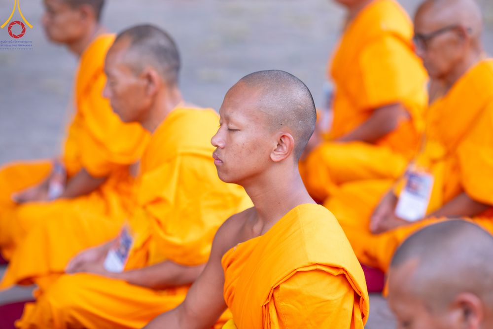 ภาพ No.314649:วันที่ 20 มีนาคม พ.ศ. 2569 พระอาจารย์ แนะนำการปฏิบัติธรรมให้แก่สามเณร  โครงการบรรพชาสามเณร 500 รูป เนปาล ณ วิหารมายาเทวี ประเทศเนปาล