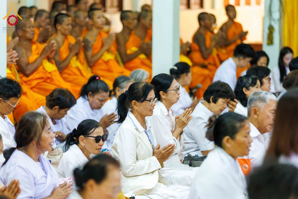 ภาพ No.296402:วันที่ 16 มกราคม พ.ศ. 2569 พิธีทอดผ้าป่าทำนุบำรุงศาสนสถาน ณ วัดโพธิ์เอน ต.บางขุนกอง อ.บางกรวย จ.นนทบุรี อนุสรณ์สถานลำดับที่ 4 สถานที่เกิดด้วยกายธรรม ในโครงการธรรมยาตรา กตัญญูบูชา มหาปูชนียาจารย์ พระมงคลเทพมุนี(สด จนฺทสโร) พระผู้ปราบมาร อนุสรณ์สถาน 7 แห่ง