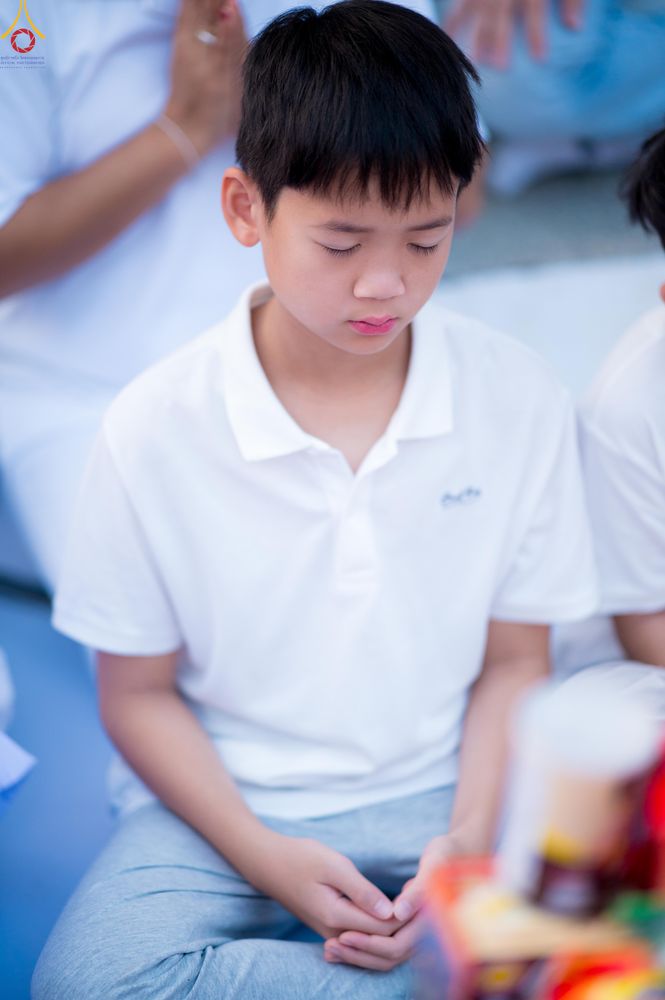 ภาพ No.297539:วันที่ 18 มกราคม พ.ศ. 2569 พิธีตักบาตรพระธรรมยาตรา ณ วัดโบสถ์บน ต.บางคูเวียง จ.นนทบุรี อนุสรณ์สถานลำดับที่ 4 สถานที่เกิดด้วยกายธรรม ในโครงการธรรมยาตรา กตัญญูบูชา มหาปูชนียาจารย์ พระมงคลเทพมุนี(สด จนฺทสโร) พระผู้ปราบมาร อนุสรณ์สถาน 7 แห่ง ปีที่ 14