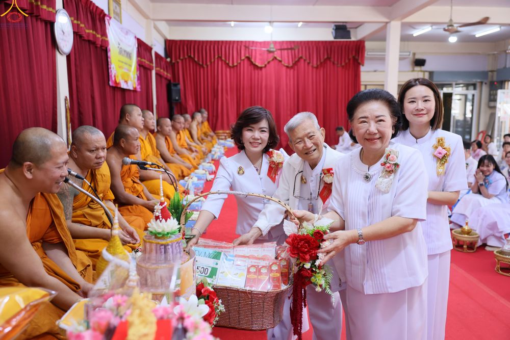 ภาพ No.291608:วันที่ 9 มกราคม พ.ศ. 2569 พิธีทอดผ้าป่าทำนุบำรุงศาสนสถาน ณ วัดเทพพล แขวงบางพรม เขตตลิ่งชัน กรุงเทพมหานคร ในโครงการธรรมยาตรา กตัญญูบูชา มหาปูชนียาจารย์ พระมงคลเทพมุนี(สด จนฺทสโร) พระผู้ปราบมาร อนุสรณ์สถาน 7 แห่ง ปีที่ 14