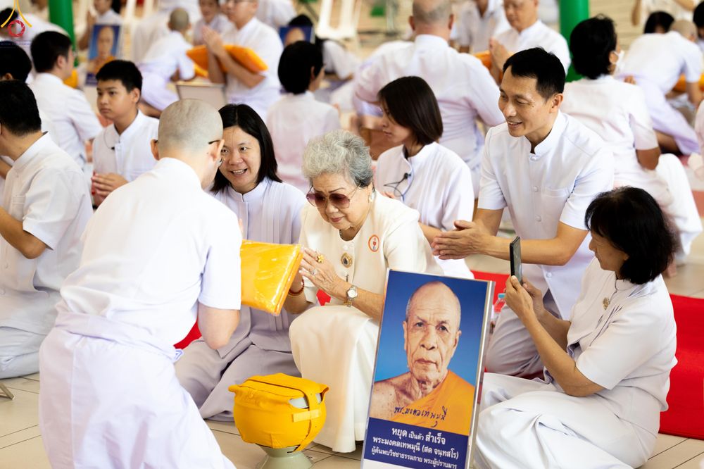 ภาพ No.338795:วันที่ 11 กรกฎาคม พศ.2569 พิธีบรรพชาอุปสมบท โครงการอุปสมบทหมู่ธรรมทายาทนานาชาติ  IDOP รุ่นที่ 21 (ภาษาจีน)  จากประเทศจีน มาเลเซีย สิงคโปร์ และไต้หวัน , โครงการบรรพชาสามเณรโรงเรียนนานาชาติ รุ่นที่ 15