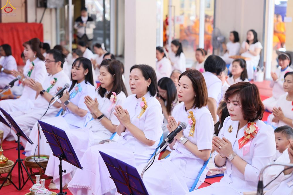 ภาพ No.291572:วันที่ 9 มกราคม พ.ศ. 2569 พิธีทอดผ้าป่าทำนุบำรุงศาสนสถาน ณ วัดเทพพล แขวงบางพรม เขตตลิ่งชัน กรุงเทพมหานคร ในโครงการธรรมยาตรา กตัญญูบูชา มหาปูชนียาจารย์ พระมงคลเทพมุนี(สด จนฺทสโร) พระผู้ปราบมาร อนุสรณ์สถาน 7 แห่ง ปีที่ 14