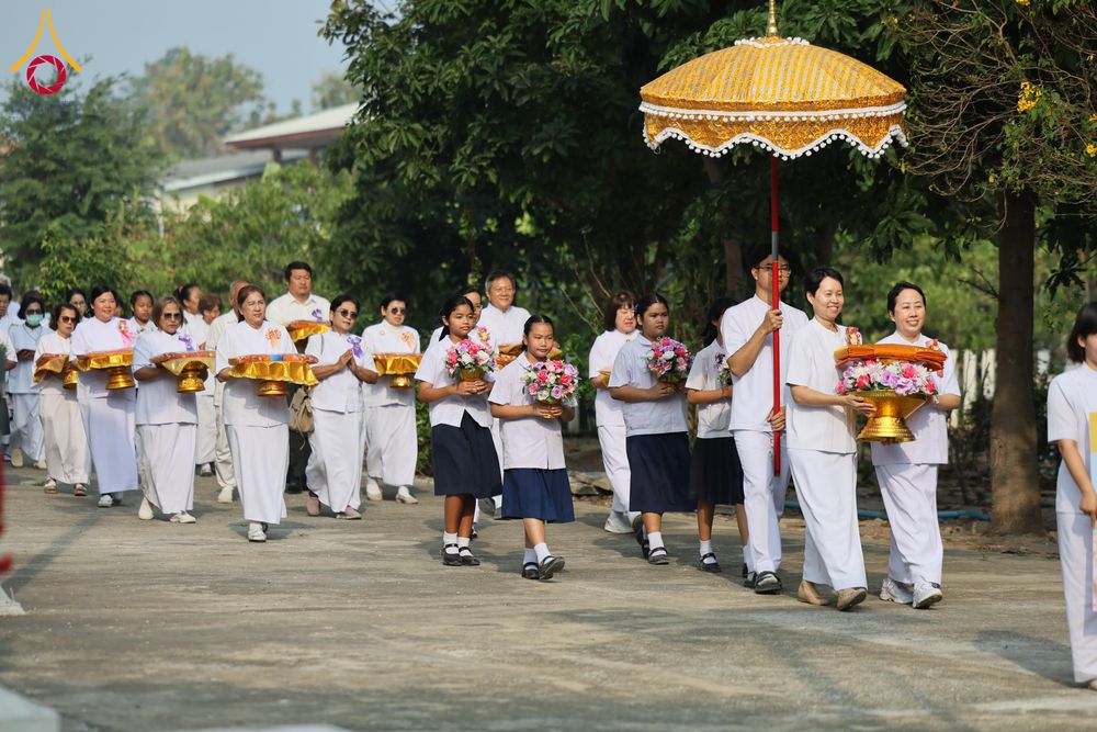 ภาพ No.300345:วันที่ 22 มกราคม พ.ศ. 2569 พิธีทอดผ้าป่าทำนุบำรุงศาสนสถาน ณ วัดรางกำหยาด ต.บางภาษี อ.บางเลน จ.นครปฐม ในโครงการธรรมยาตรา กตัญญูบูชา มหาปูชนียาจารย์ พระมงคลเทพมุนี(สด จนฺทสโร) พระผู้ปราบมาร อนุสรณ์สถาน 7 แห่ง ปีที่ 14