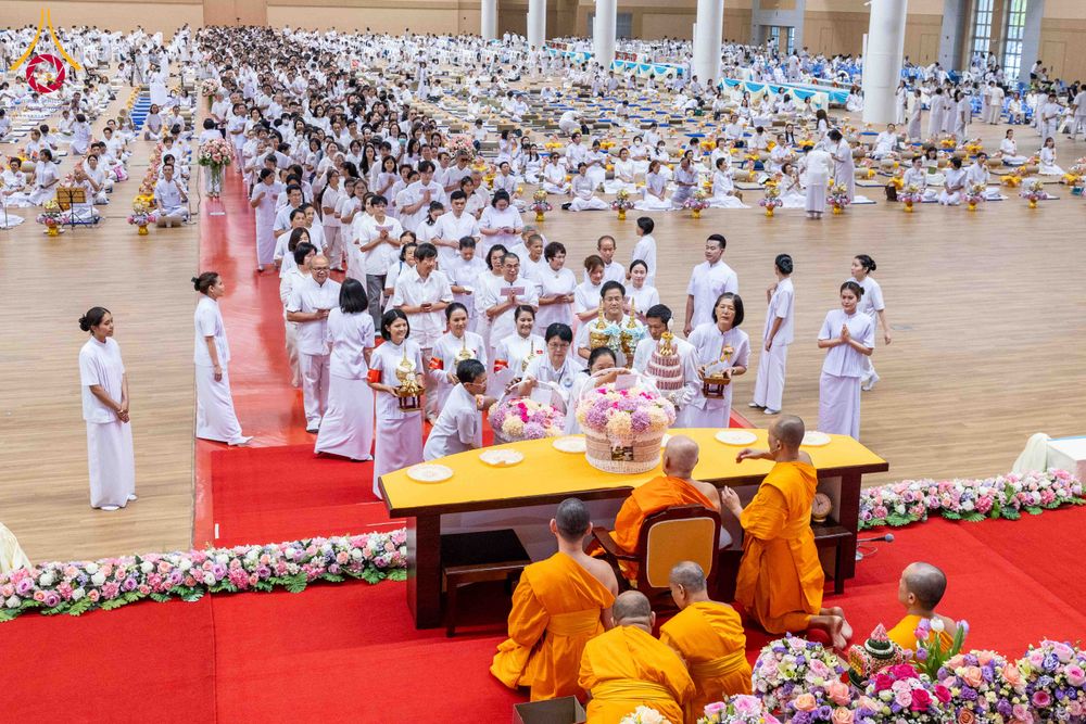 ภาพ No.310586:วันอาทิตย์ที่ 22 กุมภาพันธ์ พ.ศ. 2569 พิธีมุทิตาสักการะในโอกาสอายุวัฒนะมงคล 80 ปี พระพรหมวชิรปัญญาจารย์ (ทองดี สุรเตโช ป.ธ.9) ณ ห้องแก้วสารพัดนึก 2 วัดพระธรรมกาย จ.ปทุมธานี