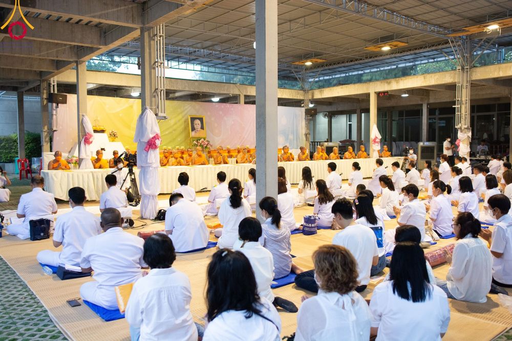 ภาพ No.111856:พิธีถวายภัตตาหารเป็นสังฆทาน แด่คณะพระธรรมยาตราฯ ในโครงการธรรมยาตรา กตัญญูบูชา มหาปูชนียาจารย์ พระมงคลเทพมุนี(สด จนฺทสโร) พระผู้ปราบมาร อนุสรณ์สถาน 7 แห่ง ปีที่ 12 วันที่ 14 มกราคม พ.ศ. 2567 ณ อนุสรณ์สถานมหาวิหารพระมงคลเทพมุนี  (โลตัสแลนด์) อ.สองพี่น้อง จ