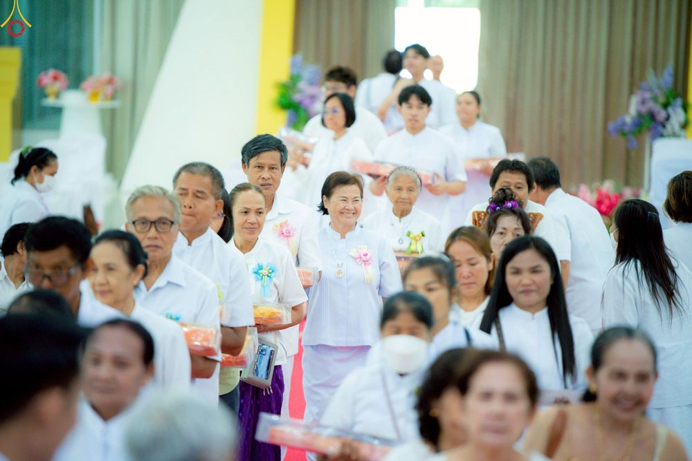 ภาพ No.260208:วันอาทิตย์ที่ 19 ตุลาคม พ.ศ. 2568 พิธีทอดกฐินสามัคคี  ณ ศูนย์ปฏิบัติธรรมและศูนย์อบรมเยาวชนเพชรบุรี  ต.ท่าแลง อ.ท่ายาง จ.เพชรบุรี