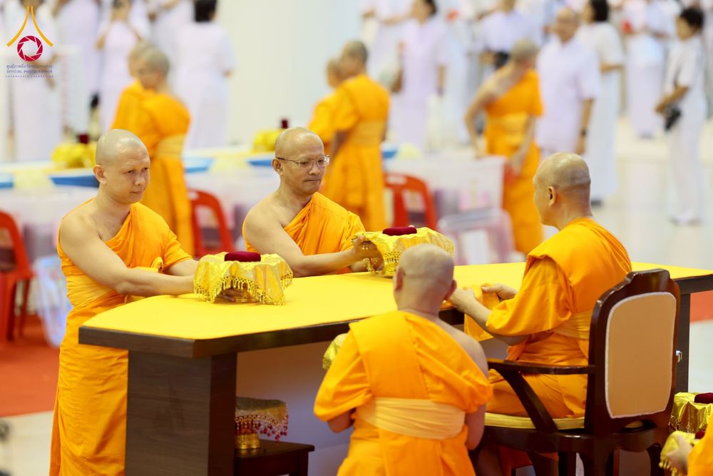 ภาพ No.259834:วันอาทิตย์ที่ 5 ตุลาคม พ.ศ. 2568 สัมมนาพิเศษ "จากกฐินวัดพระธรรมกาย สู่กฐินทั่วไทย 30,000 วัด" ณ สภาธรรมกายสากล วัดพระธรรมกาย