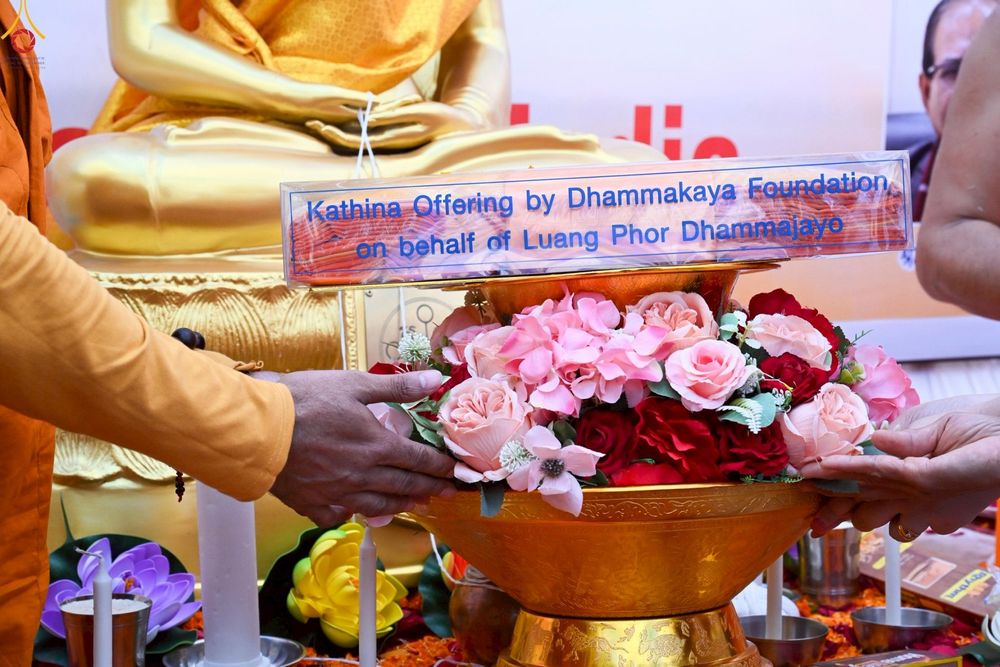 ภาพ No.263515:วันที่ 18 ตุลาคม พ.ศ. 2568 พิธีแห่กฐิน และกฐินสมทบหลวงพ่อ ธัมมชโย  ถวายแด่ วัดพุทธภูมิ เมืองโภปาล รัฐมัธยประเทศ ประเทศอินเดีย 