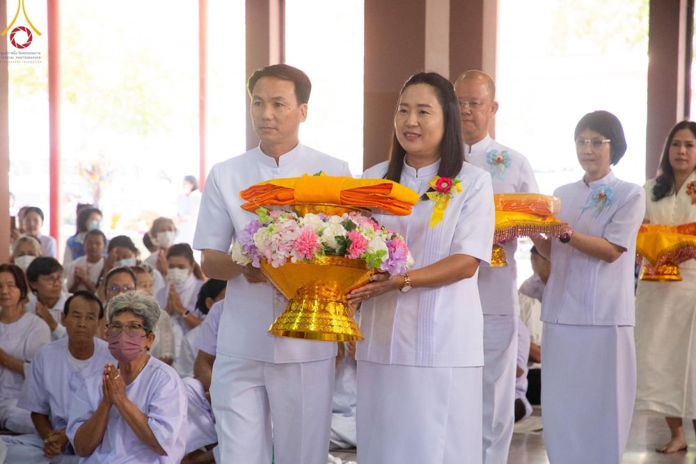 ภาพ No.189895:พิธีทอดผ้าป่าทำนุบำรุงศาสนสถาน ณ วัดอัมพวัน ต.สองพี่น้อง อ.สองพี่น้อง จ.สุพรรณบุรี ในโครงการธรรมยาตรา กตัญญูบูชา มหาปูชนียาจารย์ พระมงคลเทพมุนี(สด จนฺทสโร) พระผู้ปราบมาร อนุสรณ์สถาน 7 แห่ง ปีที่ 13 วันที่ 5 มกราคม พ.ศ. 2568