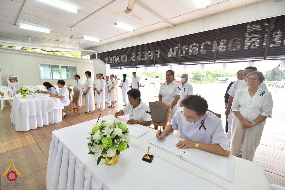 ภาพ No.267568:วันที่ 7 พฤศจิกายน พ.ศ. 2568 พสกนิกรอำเภอคลองหลวง รวมใจบำเพ็ญกุศลปัณรสมวาร (15 วัน) อุทิศถวายเป็นพระราชกุศลแด่ “สมเด็จพระพันปีหลวง” ณ วัดพระธรรมกาย