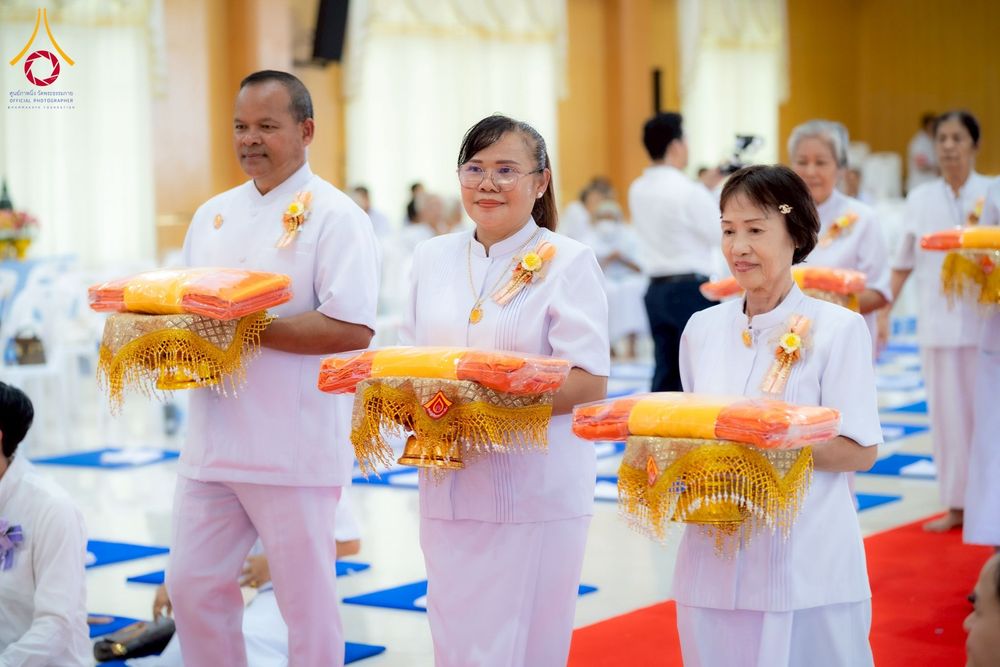 ภาพ No.252767:วันที่ 12 ตุลาคม พ.ศ. 2568 พิธีทอดกฐินครบรอบ 12 ปี เพื่อสร้างถนนธรรมวิถี ณ ศูนย์ปฏิบัติธรรมนครราชสีมา