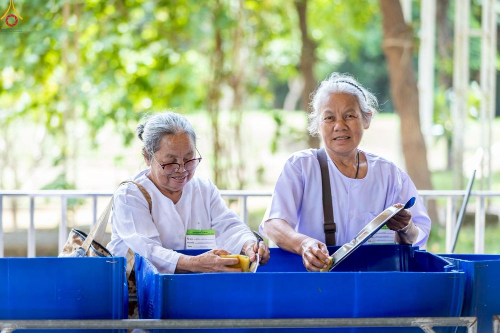 ภาพ No.246732:วันที่ 16-18 กันยายน พ.ศ. 2568 โครงการอบรมอุบาสกแก้วอุบาสิกาแก้ว รุ่นที่ 2 ณ ธุดงคสถานพิษณุโลก