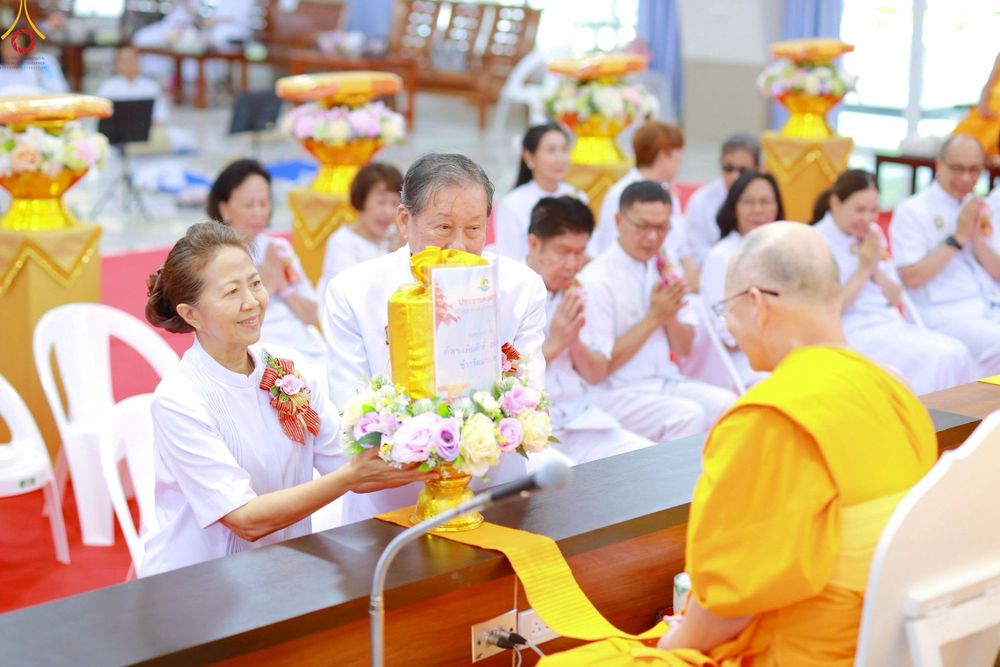 ภาพ No.261063:วันอังคารที่ 14 ตุลาคม พ.ศ. 2568 พิธีทอดกฐินสามัคคี "สร้างองค์พระเจดีย์เพื่อสร้างสันติภาพโลก" ขนาดหน้าตัก 10 เมตร ณ ศูนย์ปฏิบัติธรรมระยอง(บ้านช่องลม) ตำบลบางบุตร อำเภอบ้านค่าย จังหวัดระยอง