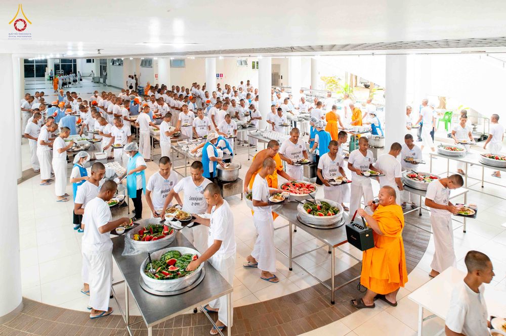 ภาพ No.340525:วันที่ 24-25 กรกฎาคม พ.ศ. 2569 โครงการพัฒนาคุณธรรม จริยธรรม สำหรับนักเรียนนายสิบตำรวจ (นสต.) รุ่นที่ 17 ศูนย์ฝึกอบรมตำรวจภูธรภาค 1 ได้จัดกิจกรรม WalkRally สวดมนต์นั่งสมาธิ และฟังธรรมจากพระอาจารย์ ณ ศูนย์ปฏิบัติธรรมเวิล์ดพีช วัลเล่ย์ (World Peace Valley) 