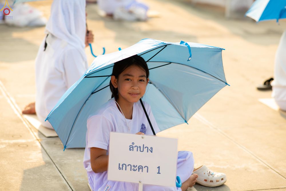 ภาพ No.324651:วันที่ 22 เมษายน พ.ศ.2569 (วันคุ้มครองโลก) บรรยากาศสาธุชน ในงานถวายมหาสังฆทาน 40,000 กว่าวัดทั่วประเทศ ณ ลานธรรม วัดพระธรรมกาย