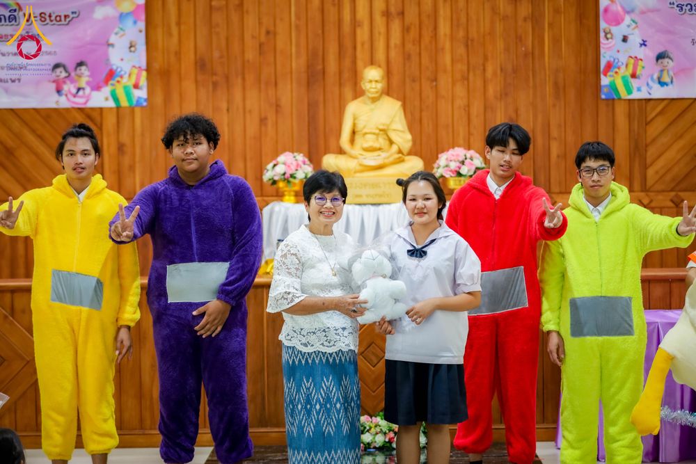 ภาพ No.285510:วันที่ 11 ธันวาคม พ.ศ. 2568  รวมพลังเด็กดี V-Star ผู้นำฟื้นฟูศีลธรรมโลก ประจำปี 2568 จังหวัดแพร่  ณ ธุดงคสถานแพร่ อำเภอวังชิ้น จังหวัดแพร่