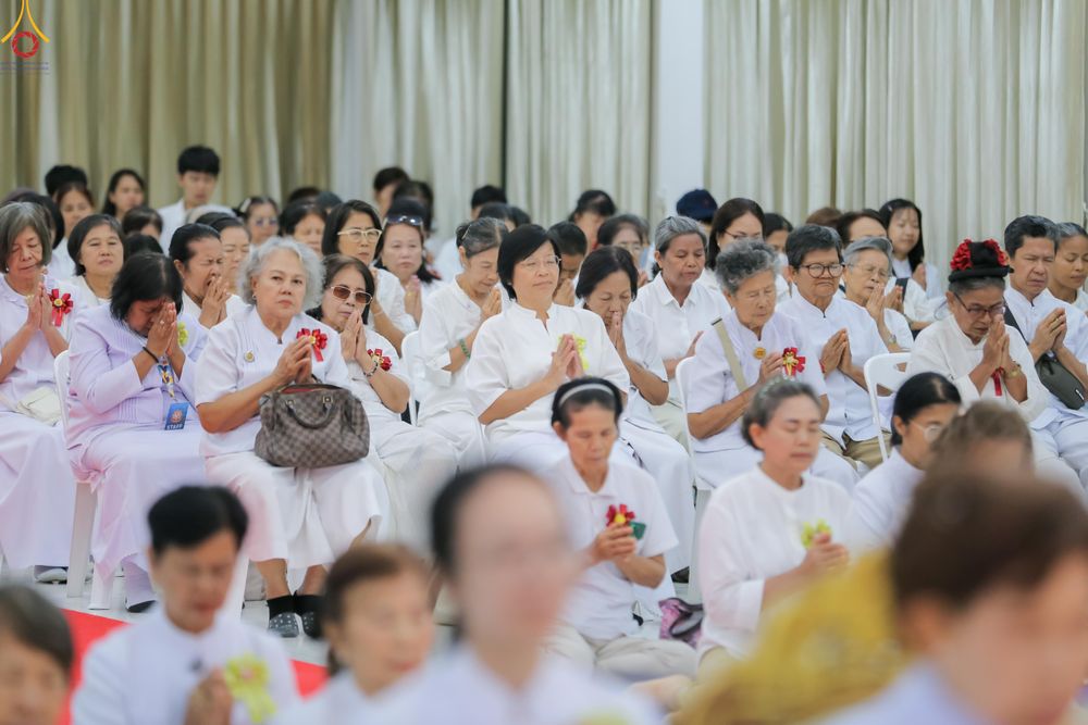 ภาพ No.339428:วันอังคารที่ 14  กรกฎาคม 2569 พิธีทอดผ้าป่าและพิธีตอกเสาเข็มมงคลต้นสุดท้าย องค์พระเจดีย์เพื่อสร้างสันติภาพโลก  ณ ธุดงคสถานพัฒนานิคม อ.พัฒนาพิคม จ.ลพบุรี