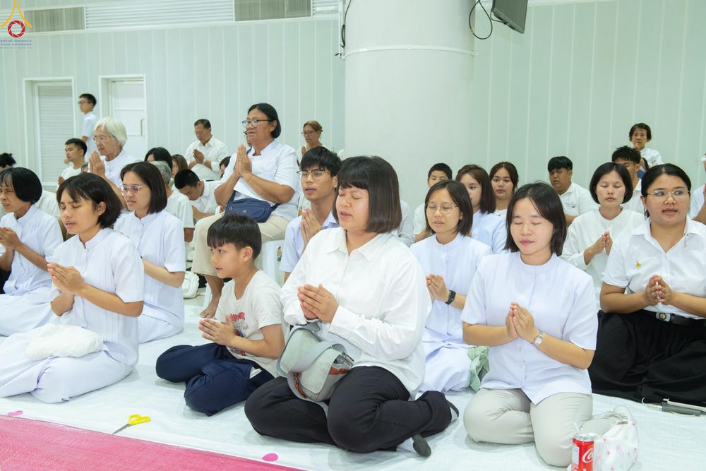 ภาพ No.319279:วันเสาร์ที่ 4 เมษายน พ.ศ.2569 พิธีปลงผมนาคธรรมทายาท โครงการอุปสมบทหมู่ธรรมทายาท ระดับอุดมศึกษา รุ่นที่ 53 ภาคฤดูร้อน ณ มหารัตนวิหารคด 13 วัดพระธรรมกาย