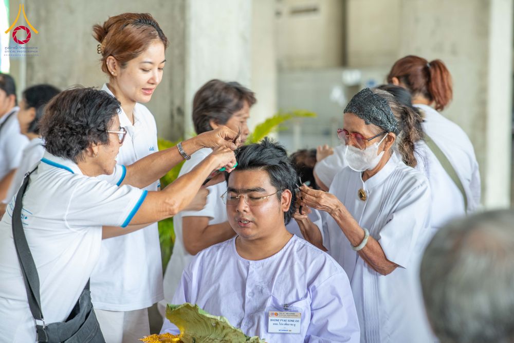 ภาพ No.339772:วันที่ 19 กรกฎาคม พ.ศ.2569 พิธีตัดปอยผม โครงการบวชพระนานาชาติ AEC และ WAB รุ่นที่ 10 THE AEC & INTERNATIONAL ORDINATION PROGRAM ณ มหารัตนวิหารคด 30 วัดพระธรรมกาย ปทุมธานี