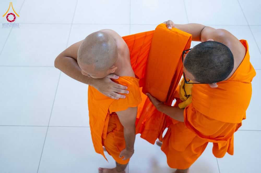 ภาพ No.321387:วันเสาร์ที่ 11 เมษายน พ.ศ.2569 พิธีขอบรรพชา พิธีขอสรณคมณ์และศีล, พิธีถวายบาตร พิธีอุปสมบท โครงการอุปสมบทหมู่ บูชาธรรมหลวงพ่อธัมมชโย พ.ศ.2569 โครงการอุปสมบทหมู่ธรรมทายาท ระดับอุดมศึกษา รุ่น 53 (ภาคฤดูร้อน) ณ วัดพระธรรมกาย ปทุมธานี