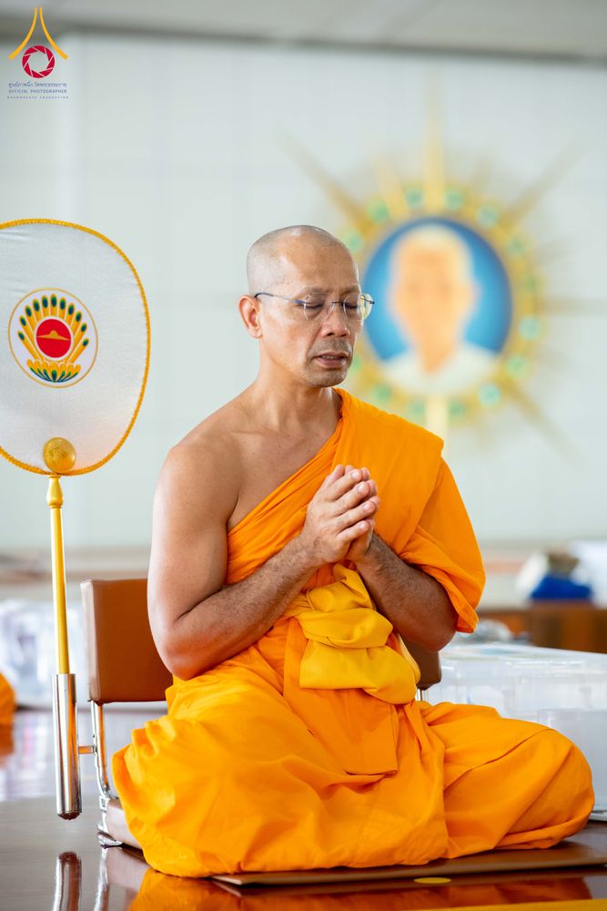 ภาพ No.326719:วันที่ 1 พฤษภาคม พ.ศ.2569 พิธีบุพเปตพลี ครั้งที่ 181 ร่วมอุทิศบุญแด่หมู่ญาติที่ล่วงลับไปแล้ว และสืบทอดอายุพระพุทธศาสนา ณ หอฉันคุณยายอาจารย์ฯ วัดพระธรรมกาย