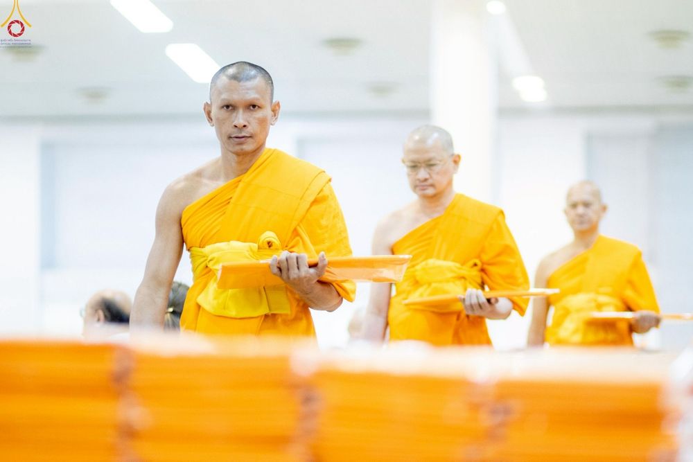 ภาพ No.251758:วันที่ 10 ตุลาคม พ.ศ. 2568 พิธีทอดผ้าป่าสมทบกฐินวัดพระธรรมกาย และสมทบกฐิน 30,000 กว่าวัดทั่วประเทศ ครั้งที่ 3 ณ สภาธรรมกายสากล วัดพระธรรมกาย