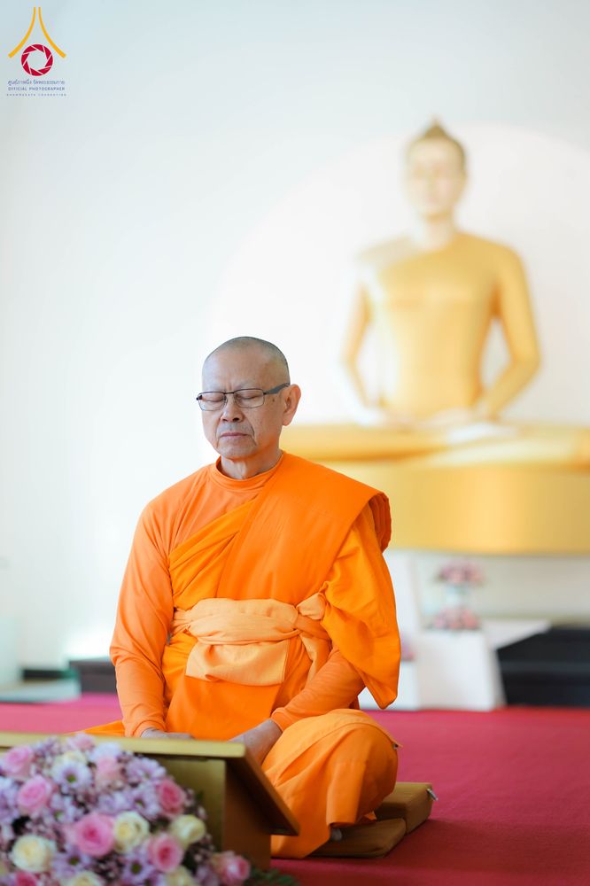 ภาพ No.328724:วันอาทิตย์ที่ 10 พฤษภาคม พ.ศ. 2569 พิธีสักการะพระบรมสารีริกธาตุ ณ วัดพระธรรมกายเบลเยียม