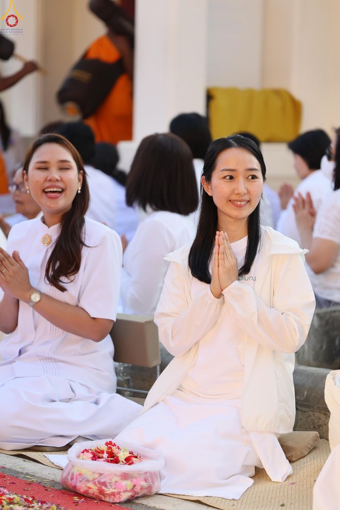 ภาพ No.295431:วันที่ 16 มกราคม พ.ศ. 2569 พิธีต้อนรับพระธรรมยาตรา อนุสรณ์สถานลำดับที่ 4 (ภาพชุดที่ 2) สถานที่เกิดด้วยกายธรรม ณ วัดโบสถ์บน ต.บางคูเวียง จ.นนทบุรี ในโครงการธรรมยาตรา กตัญญูบูชา มหาปูชนียาจารย์ พระมงคลเทพมุนี(สด จนฺทสโร) พระผู้ปราบมาร อนุสรณ์สถาน 7 แห่ง ปี