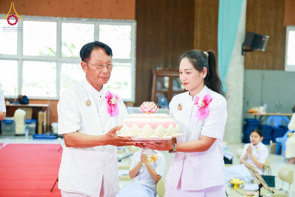 ภาพ No.315722:วันอาทิตย์ ที่ 22 มีนาคม พ.ศ. 2569 พิธีทอดผ้าป่าฉลองพระประธาน พิธีประดิษฐานพระบรมสารีริกธาตุในองค์พระประธาน พิธีจารึกชื่อบรรจุในแผ่นฌาน ณ ศูนย์ปฏิบัติธรรมสมุทรปราการ (บางบ่อ)