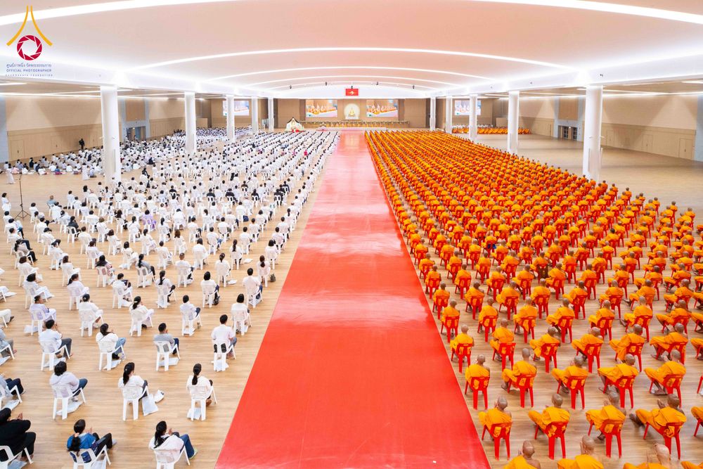 ภาพ No.306427:วันที่ 31 มกราคม พ.ศ. 2569  พิธีบำเพ็ญกุศล 100 วัน เพื่ออุทิศถวายแด่  สมเด็จพระนางเจ้าสิริกิติ์ พระบรมราชินีนาถ พระบรมราชชนนีพันปีหลวง ณ ห้องแก้วสารพัดนึก2 วัดพระธรรมกาย ปทุมธานี