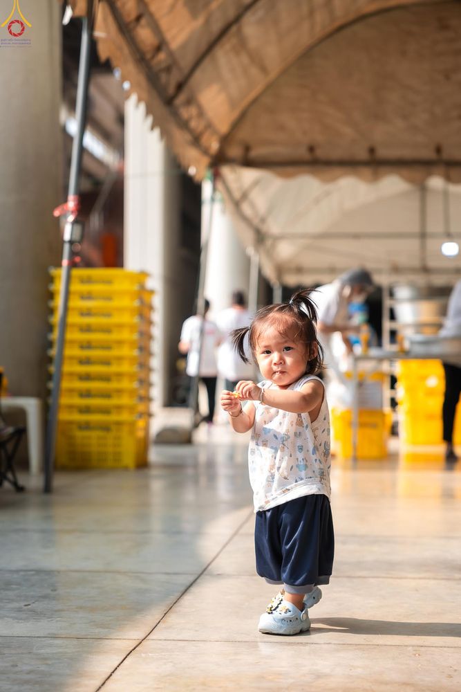 ภาพ No.325893:วันที่ 22 เมษายน พ.ศ.2569(วันคุ้มครองโลก) งานถวายมหาสังฆทาน 40,000 กว่าวัดทั่วประเทศ เจ้าหน้าที่ สาธุชน ร่วมใจจัดเตรียมภัตตาหารเพล (ชุด 2)