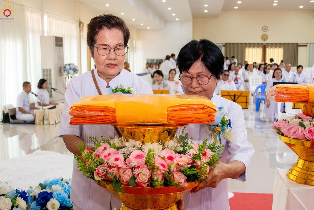 ภาพ No.336131:วันที่ 20 มิถุนายน พ.ศ.2569 พิธีทอดผ้าป่า ส่งเสริมงานพระพุทธศาสนา , พิธีเจริญพระพุทธมนต์เนื่องในวาระครบรอบ 14 ปี ธรรมอุทยานบ้านแป้ง อ.พรหมบุรี จ.สิงห์บุรี