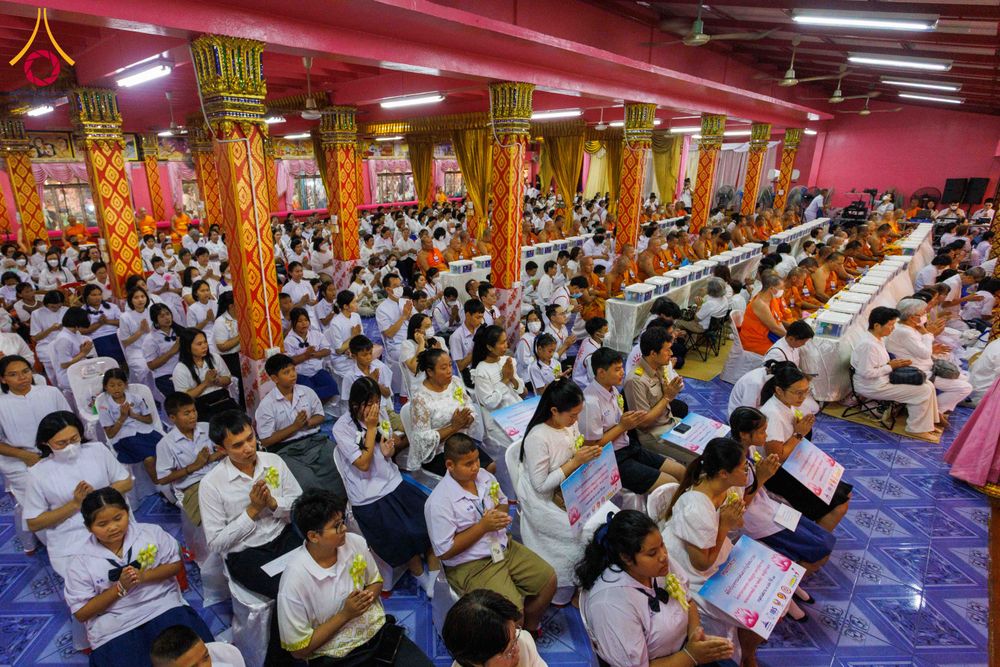 ภาพ No.298286:วันที่ 17 มกราคม พ.ศ. 2569  พิธีเจริญพระพุทธมนต์ ปฏิบัติธรรม มอบทุนการศึกษา ถวายสังฆทาน 109 วัด โครงการธรรมยาตราปีที่ 14 ณ วัดตะเคียน อำเภอบางกรวย จังหวัดนนทบุรี