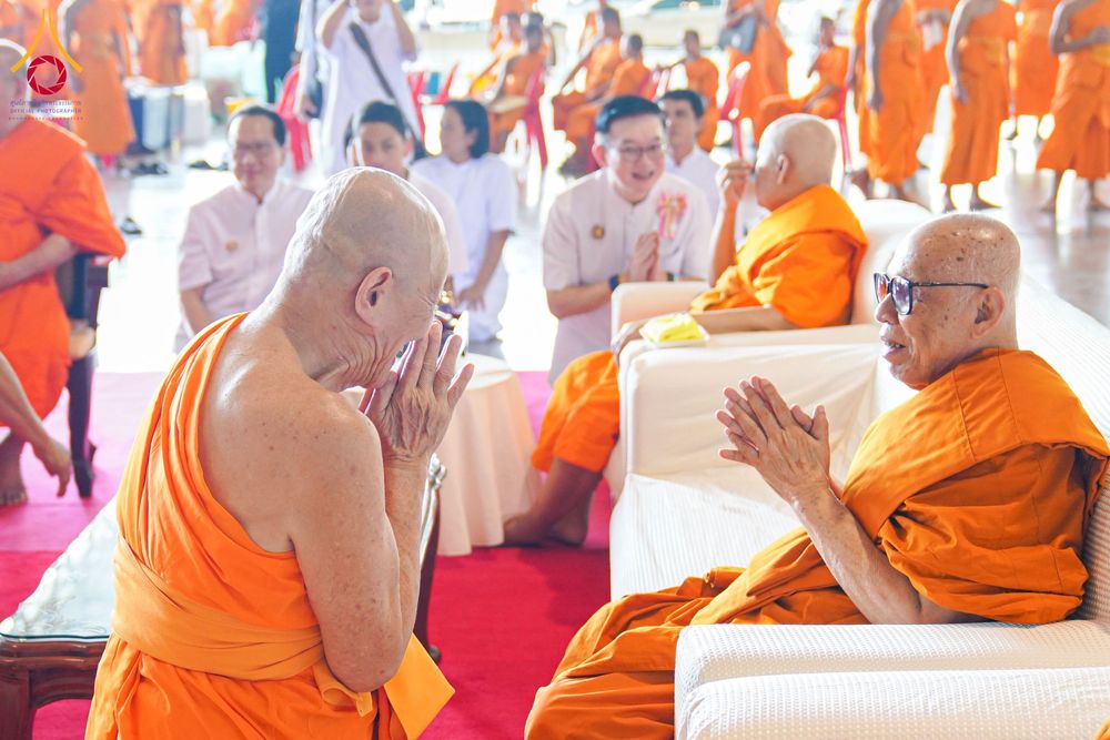 ภาพ No.316459:วันอาทิตย์ที่ 29 มีนาคม พ.ศ. 2569 พิธีทอดผ้าบังสุกุลและพิธีชำระร่าง โยมพ่อณรงค์ จินตมากุล  สิริอายุ 99 ปี 11 เดือน โยมบิดา พระครูปลัดรัตนวีรวัฒน์ (รังสฤษดิ์ อิทฺธิจินตโก) ที่ปรึกษาเจ้าคณะจังหวัดปทุมธานี เจ้าอาวาสวัดพระธรรมกาย  ณ ฌาปนสถานชั่วคราว ทางเข้า 