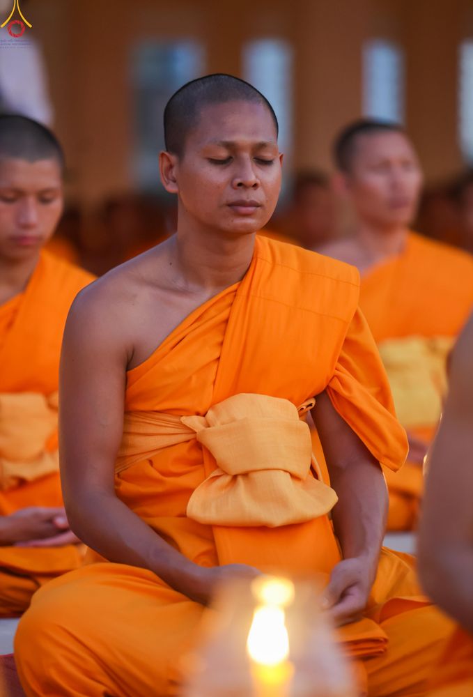 ภาพ No.302903:วันที่ 24 มกราคม พ.ศ. 2569 พิธีจุดประทีปธรรมถวายเป็นพุทธบูชา  และบูชาธรรมมหาปูชนียาจารย์  ณ อาคารธรรมยาตรา กตัญญูบูชามหาปูชนียาจารย์  ตรงข้ามวัดปากน้ำภาษีเจริญ จ.กรุงเทพมหานคร ในโครงการธรรมยาตรา กตัญญูบูชา มหาปูชนียาจารย์ พระมงคลเทพมุนี(สด จนฺทสโร) พระผู