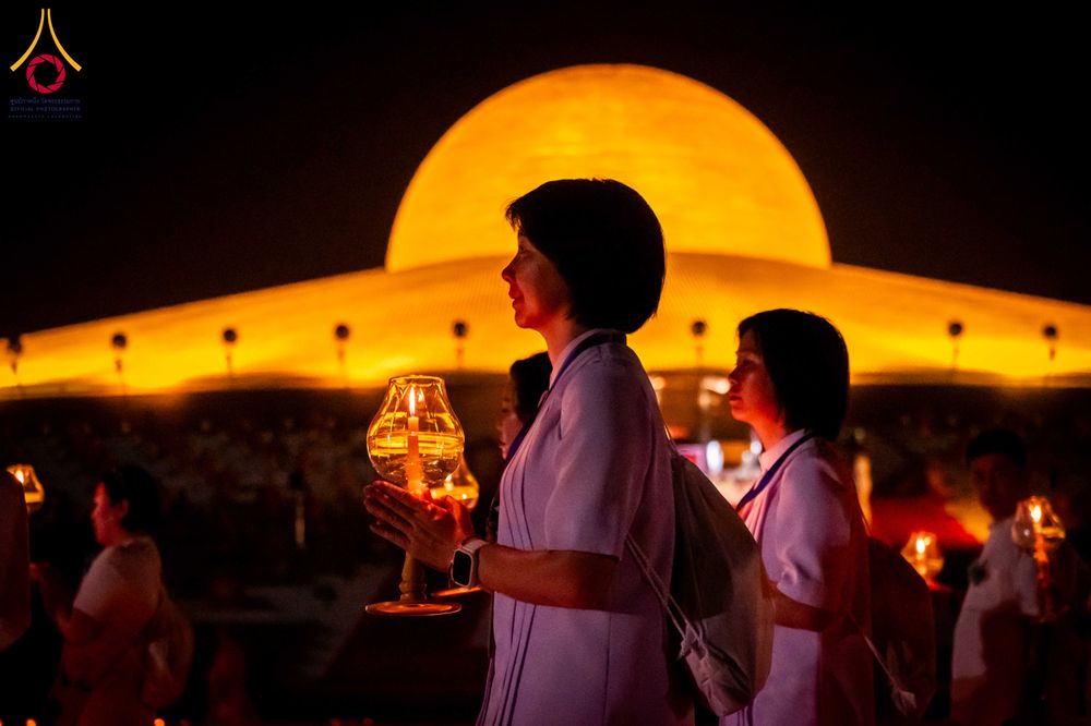 ภาพ No.312338:วันอังคารที่ 3 มีนาคม พ.ศ.2569 พิธีเวียนประทักษิณและจุดมาฆประทีป (ภาพชุดที่ 2) ณ ลานธรรมพระมหาธรรมกายเจดีย์ วัดพระธรรมกาย