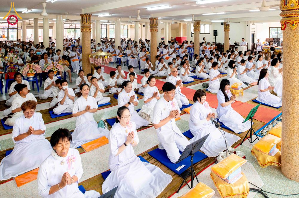 ภาพ No.300799:วันที่ 22 มกราคม พ.ศ. 2569 พิธีทอดผ้าป่าทำนุบำรุงศาสนสถาน ณ วัดบางช้างใต้ อ.สามพราน จ.นครปฐม ในโครงการธรรมยาตรา กตัญญูบูชา มหาปูชนียาจารย์ พระมงคลเทพมุนี(สด จนฺทสโร) พระผู้ปราบมาร อนุสรณ์สถาน 7 แห่ง ปีที่ 14