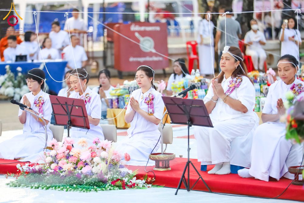 ภาพ No.310794:วันอาทิตย์ที่ 22 กุมภาพันธ์ พ.ศ. 2569 พิธีตักบาตรเเด่คณะพระภิกษุสงฆ์ 1,111 รูป จังหวัดน่าน หนึ่งในโครงการตักบาตรพระ 2,000,000 รูป 77 จังหวัดทั่วไทย ในวาระอันเป็นมงคลยิ่ง ครบรอบ 744 ปี นครน่าน สืบสานศรัทธา ทำบุญใหญ่ของเมืองน่าน ณ ข่วงเมือง วัดภูมินทร์ อำเ