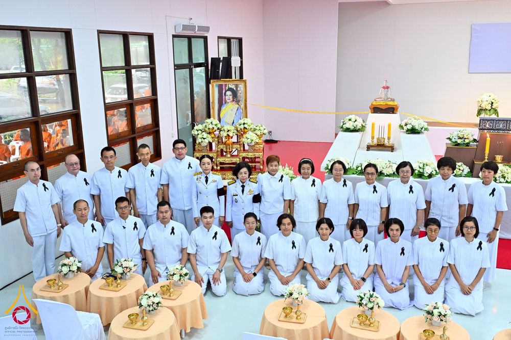 ภาพ No.262506:วันที่ 30 ตุลาคม พ.ศ. 2568 พสกนิกรอำเภอคลองหลวง จัดพิธีบำเพ็ญกุศลสัตตมวาร ถวายพระราชกุศลแด่สมเด็จพระพันปีหลวง ณ วัดพระธรรมกาย