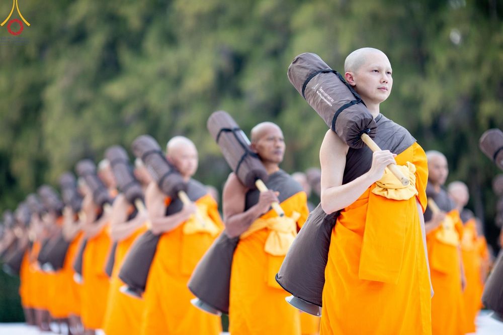ภาพ No.186951:พระธรรมยาตราปฏิบัติธรรม และถ่ายภาพหมู่ประวัติศาสตร์ ปีที่ 13 ณ ลานทิศตะวันออก มหาวิหารพระมงคลเทพมุนี วัดพระธรรมกาย จ.ปทุมธานี วันเสาร์ที่ 28 ธันวาคม พ.ศ. 2567